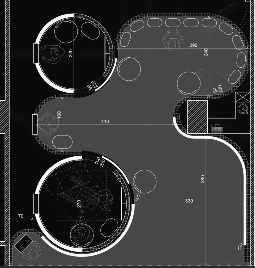 Floor plan of the Esotiq store